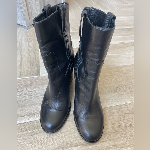 Kate Spade Black Leather Stacked Heel mid Calf Ankle Boots - Picture 2 of 12